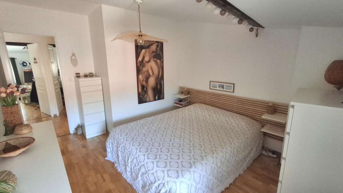 Duplex  climatise t4 terrasse  plein centre brignais - photo 9