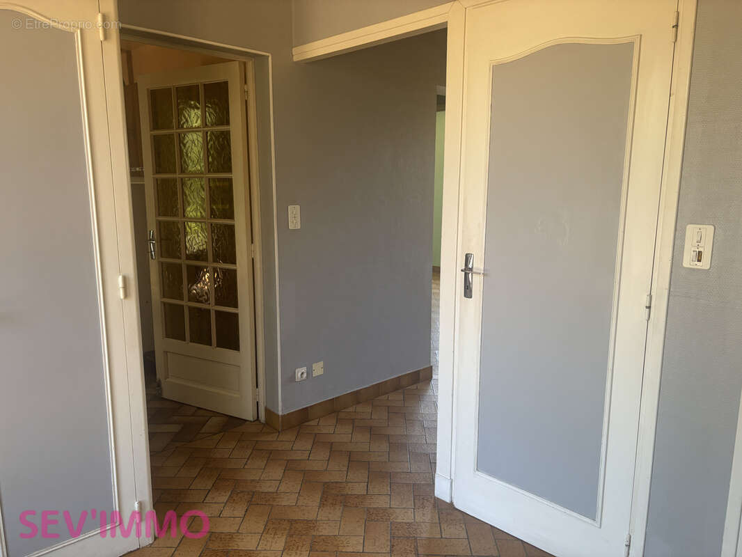 Servilly maison individuelle 158 m2 habitables. - photo 3