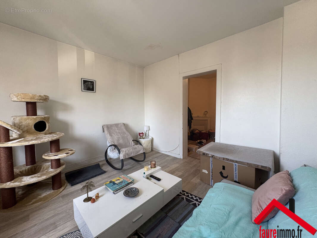 Appartement à BRIVE-LA-GAILLARDE