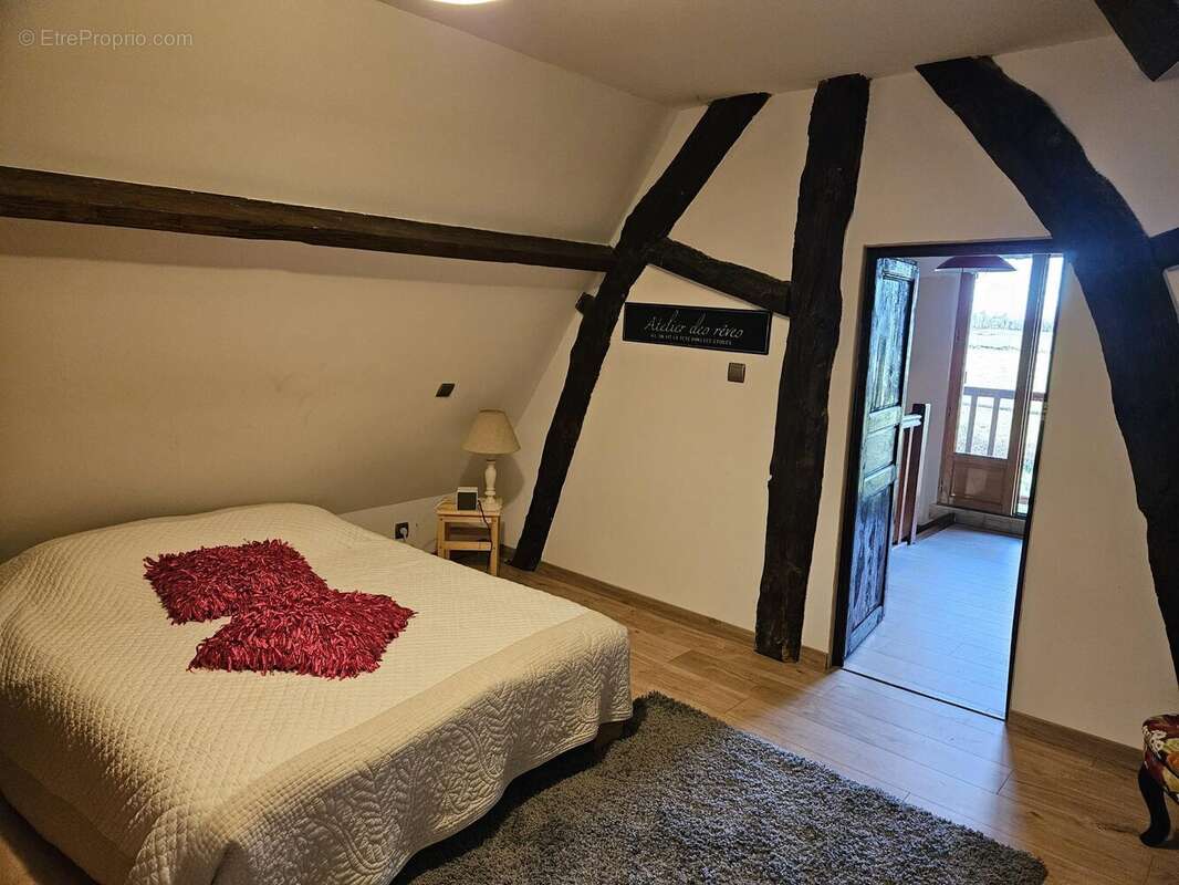 Maison à MORAINVILLE-JOUVEAUX