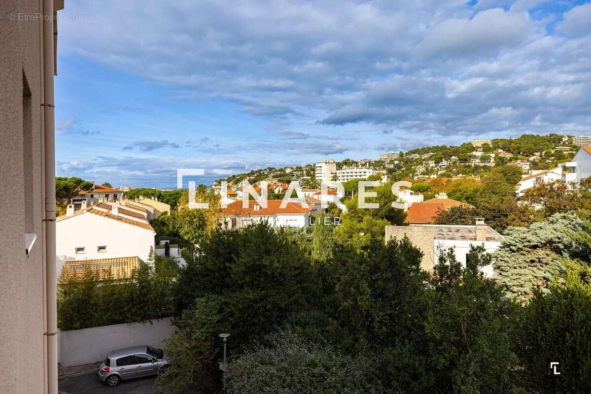 Appartement à MARSEILLE-8E