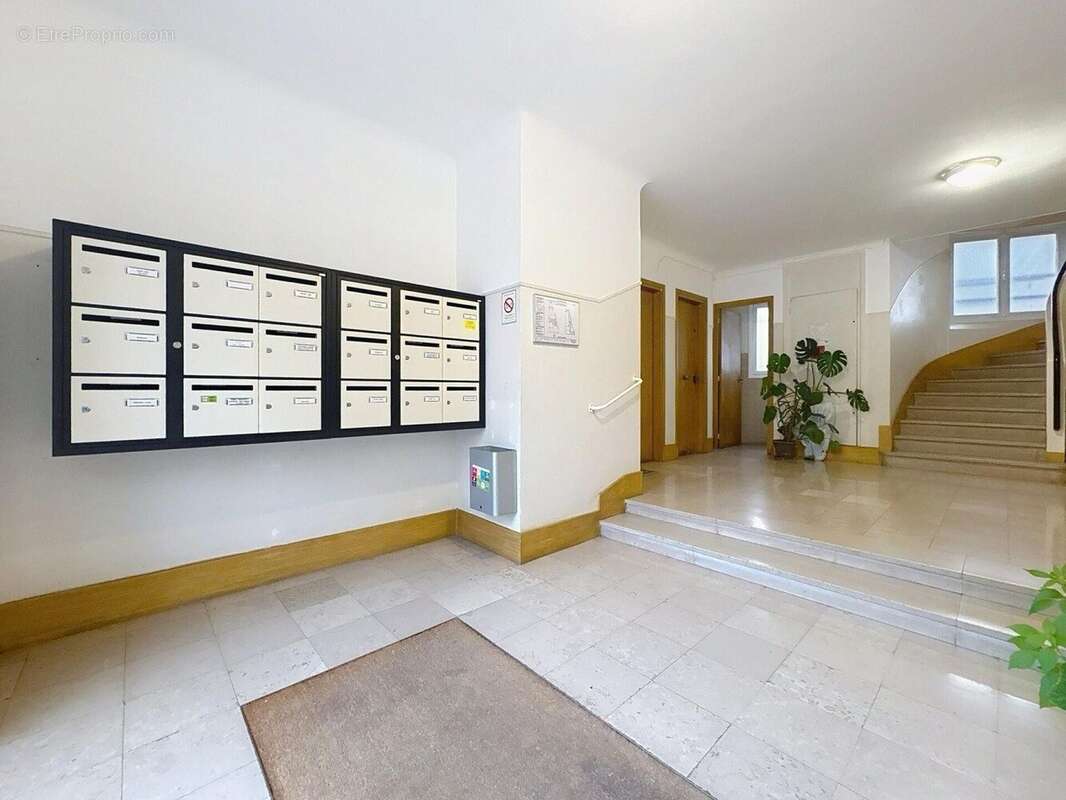 Photo 9 - Appartement à LE KREMLIN-BICETRE