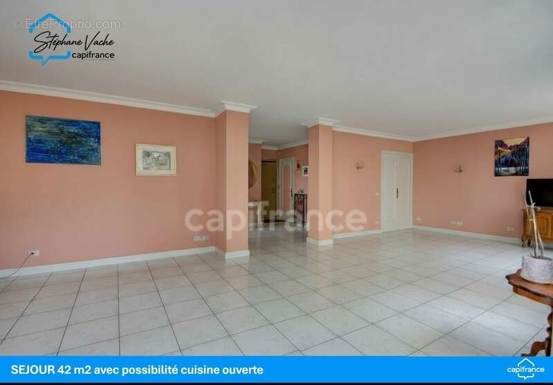 Appartement à SAINT-ETIENNE