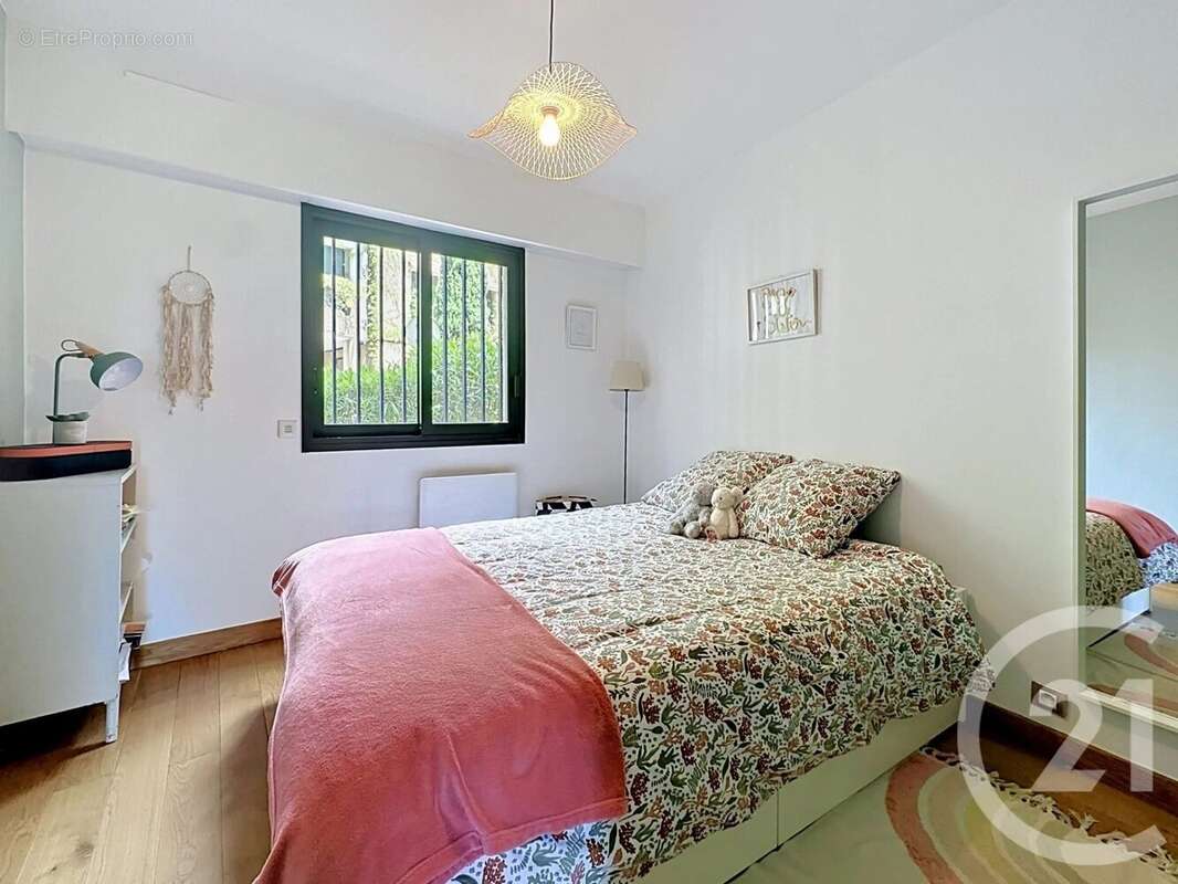 Appartement 115 m² à Mougins  - photo 17