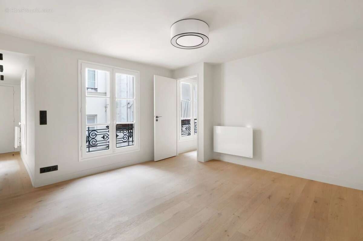 Appartement à PARIS-4E