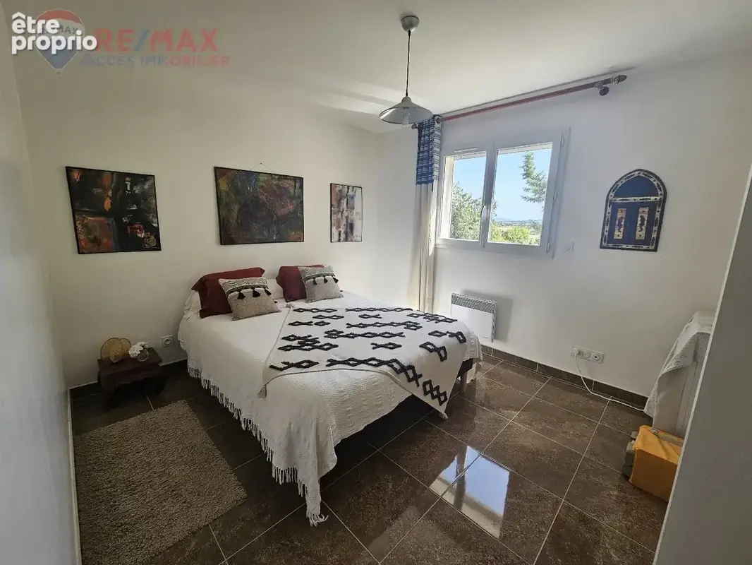 Villa de type 6 avec piscine jardin et garage - photo 12