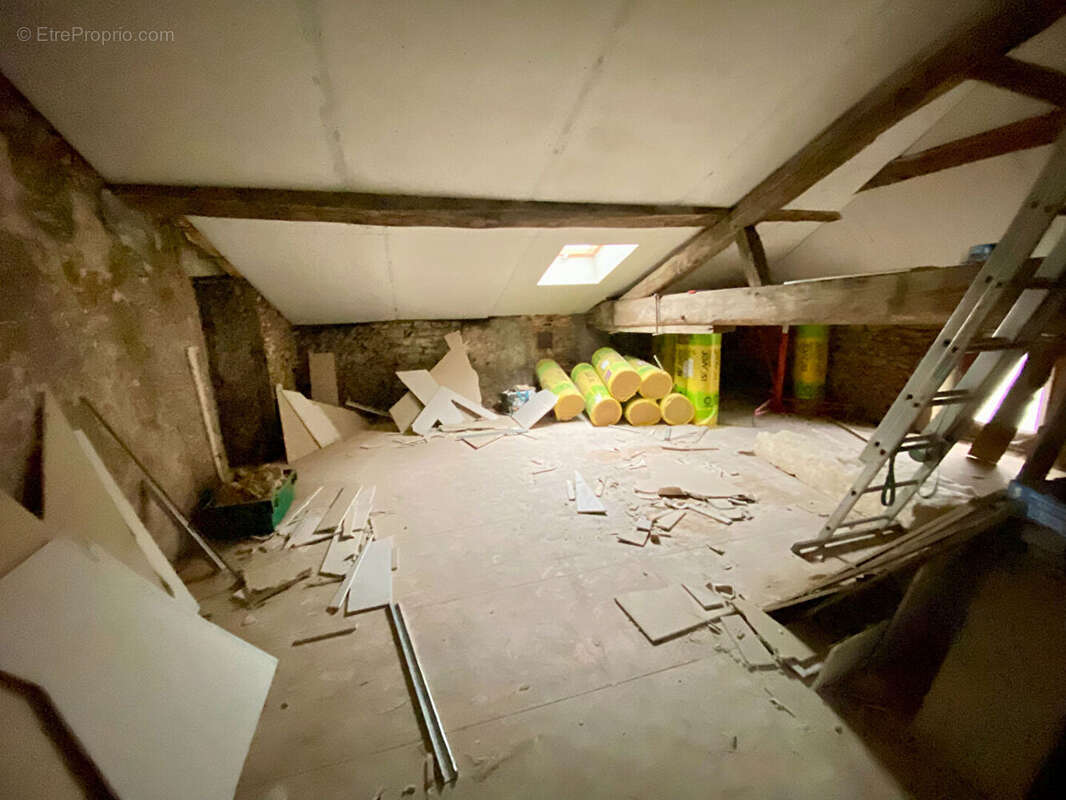 Maison à SEMUR-EN-BRIONNAIS