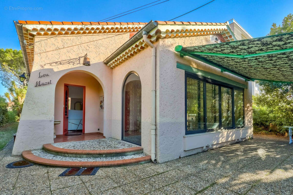 Maison à CAGNES-SUR-MER