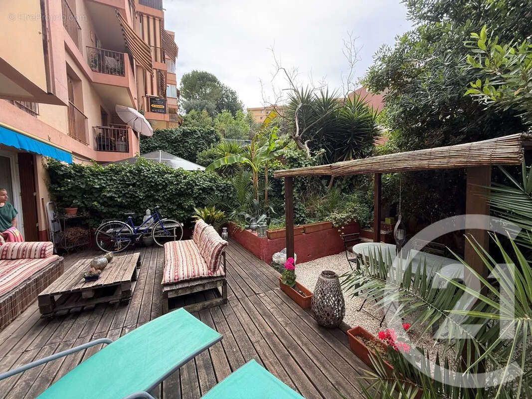 Appartement à MENTON