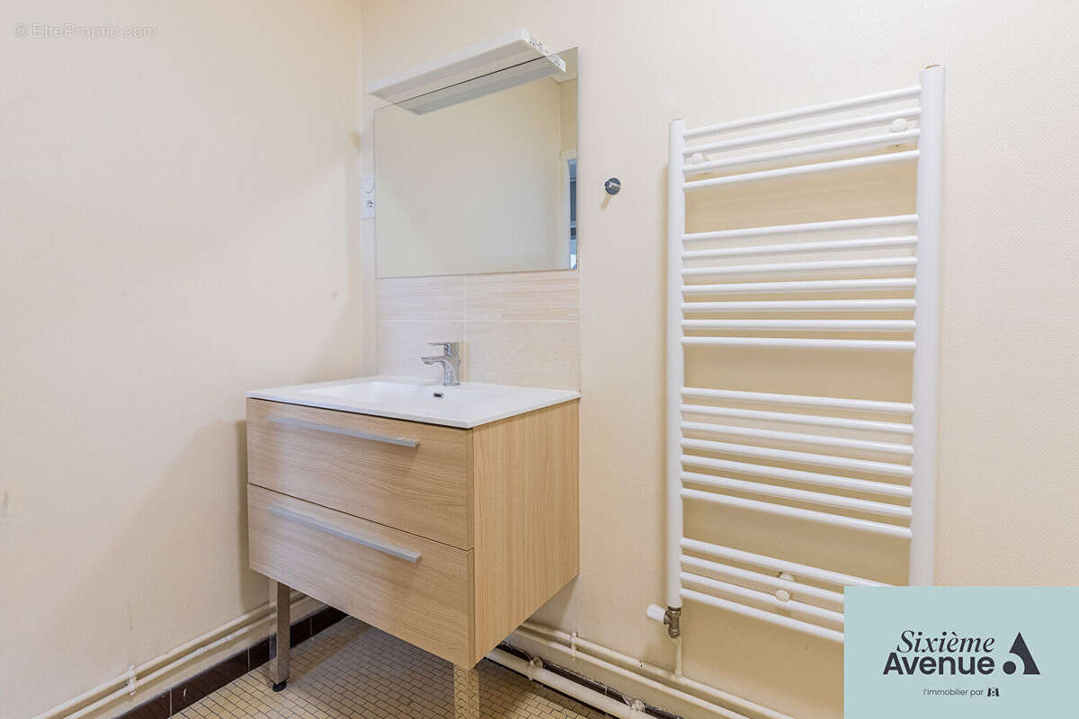 Appartement à SAINTE-GENEVIEVE-DES-BOIS