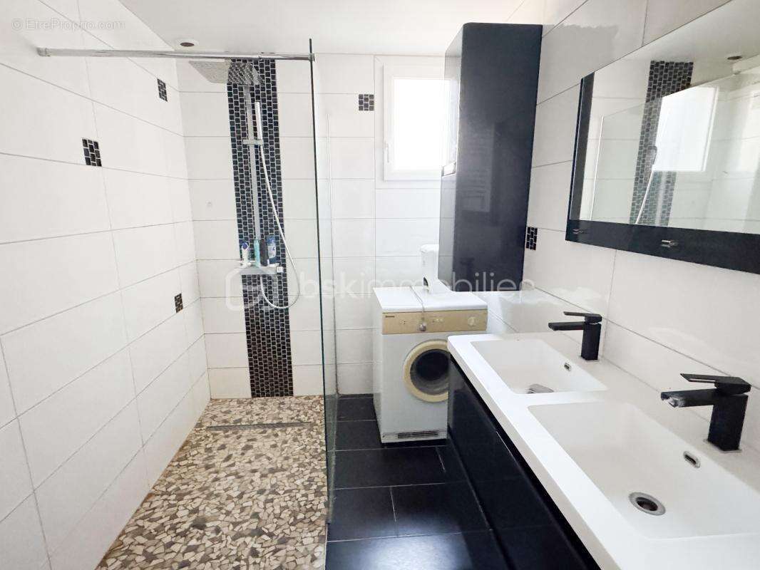 Maison de ville de 324m2 5 chambres - photo 10