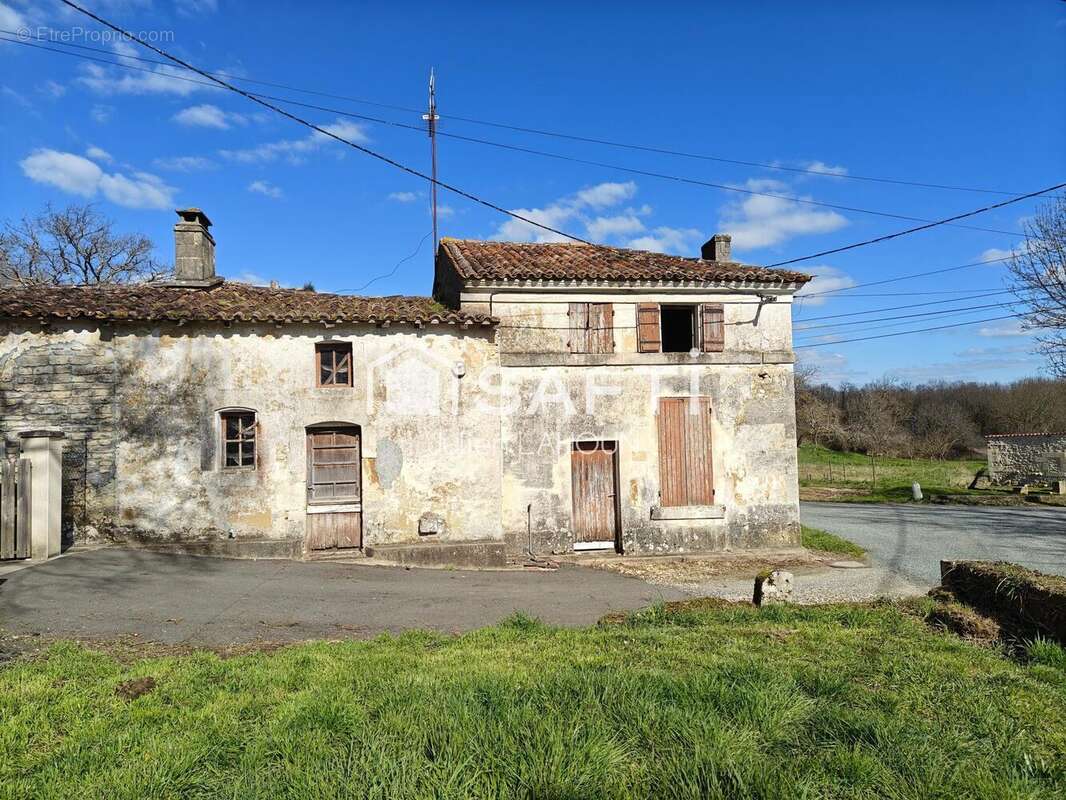 Photo 2 - Maison à VILLARS-LES-BOIS