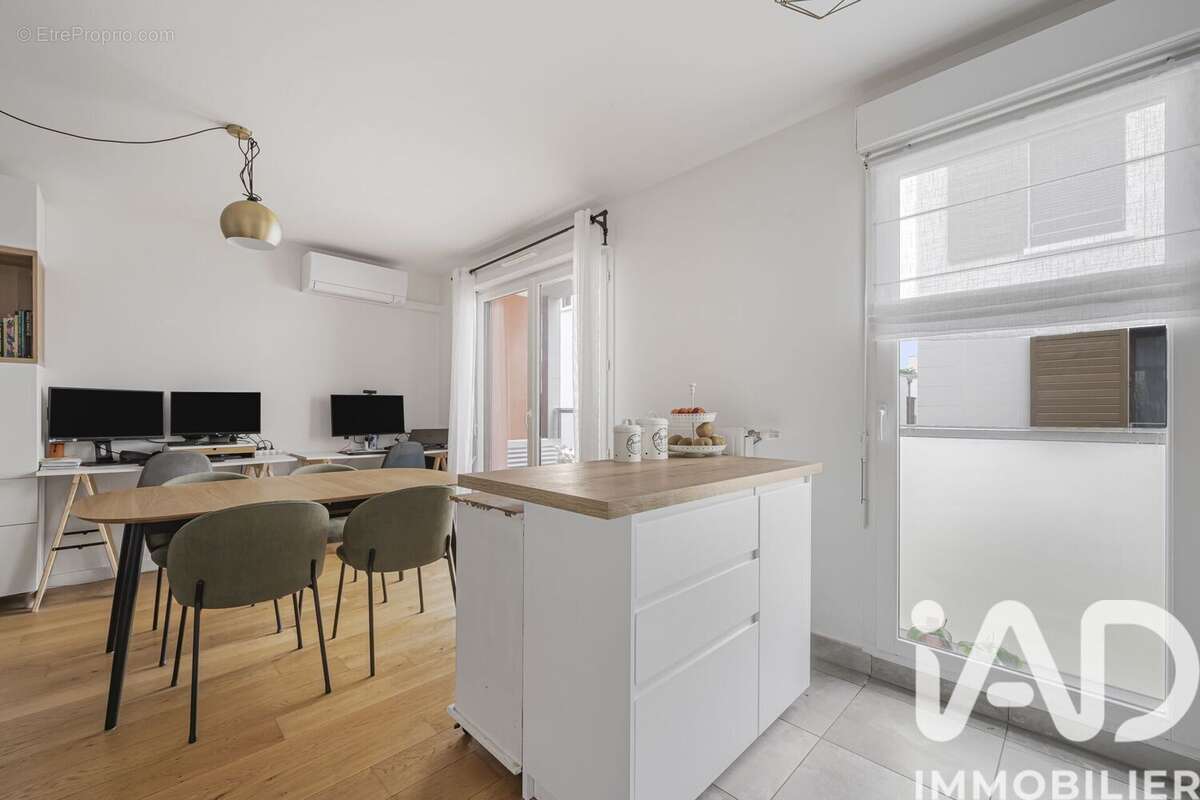 Photo 7 - Appartement à BOIS-COLOMBES
