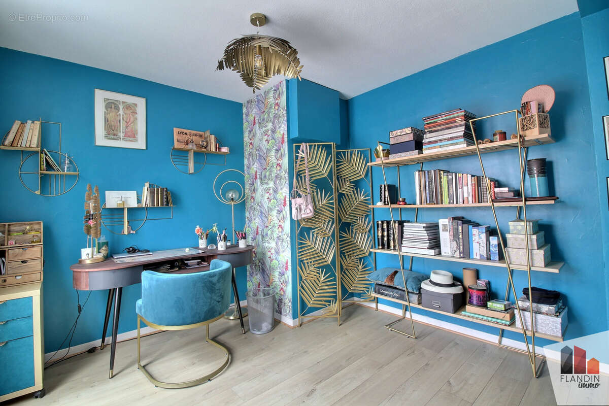 Appartement à LYON-8E