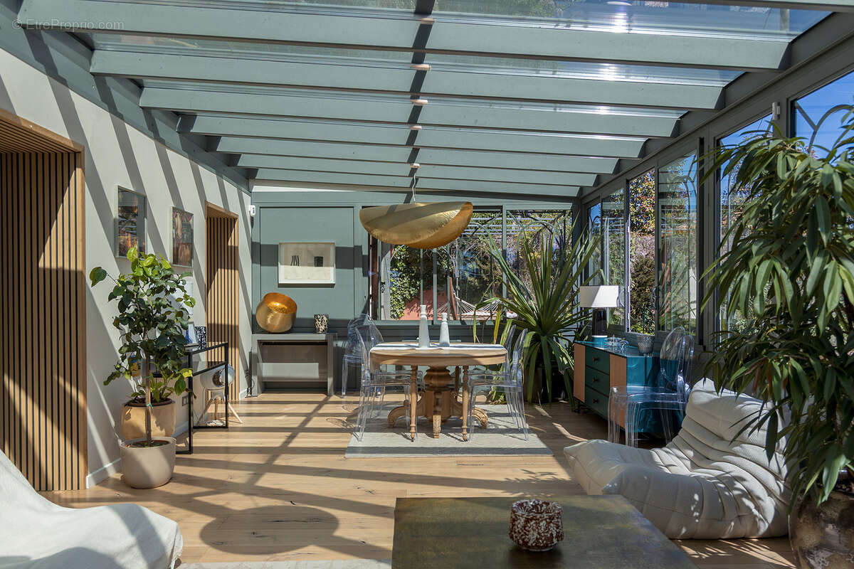 Maison à PUGET-VILLE