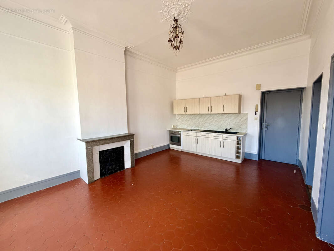 Appartement à NIMES