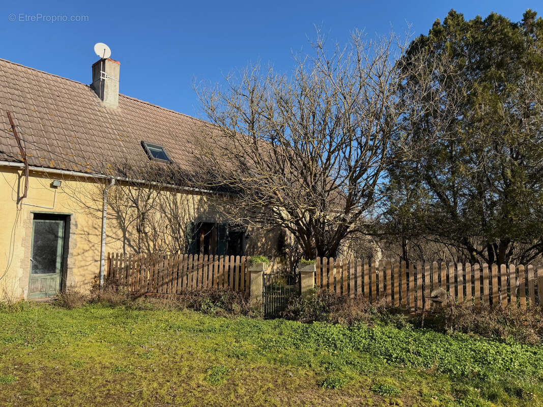 Maison à VILLEFRANCHE-D'ALLIER