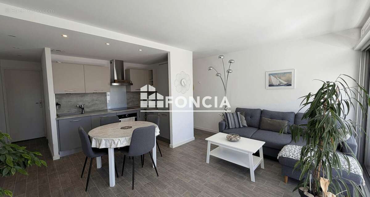 Appartement à LE LAVANDOU