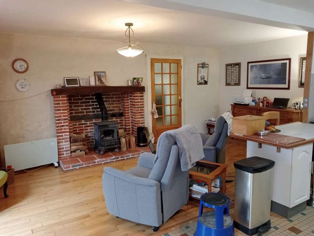 Maison à MOUTIERS-SOUS-ARGENTON