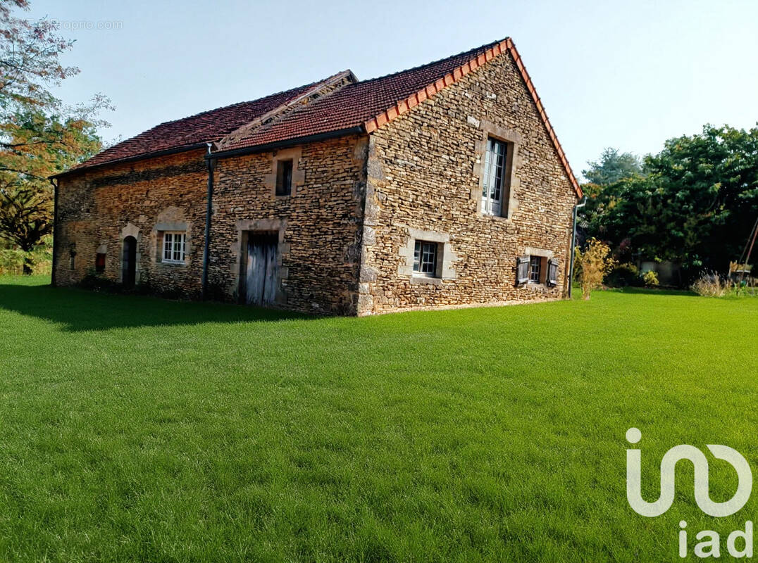 Photo 1 - Maison à ARCHIGNAC