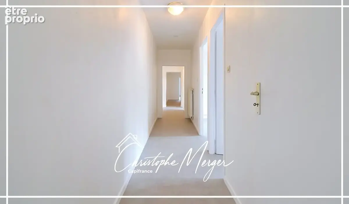 Appartement à vendre 2 chambres 67m² à Sarrebourg (57) sans travaux, centre ville - photo 4