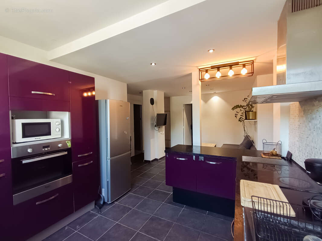 Appartement à VILLE-LA-GRAND