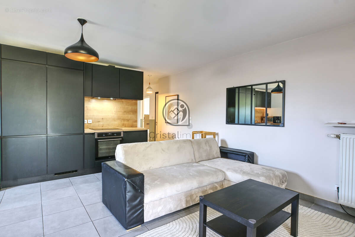 Appartement T4 avec terrasse et vue montagnes - photo 4