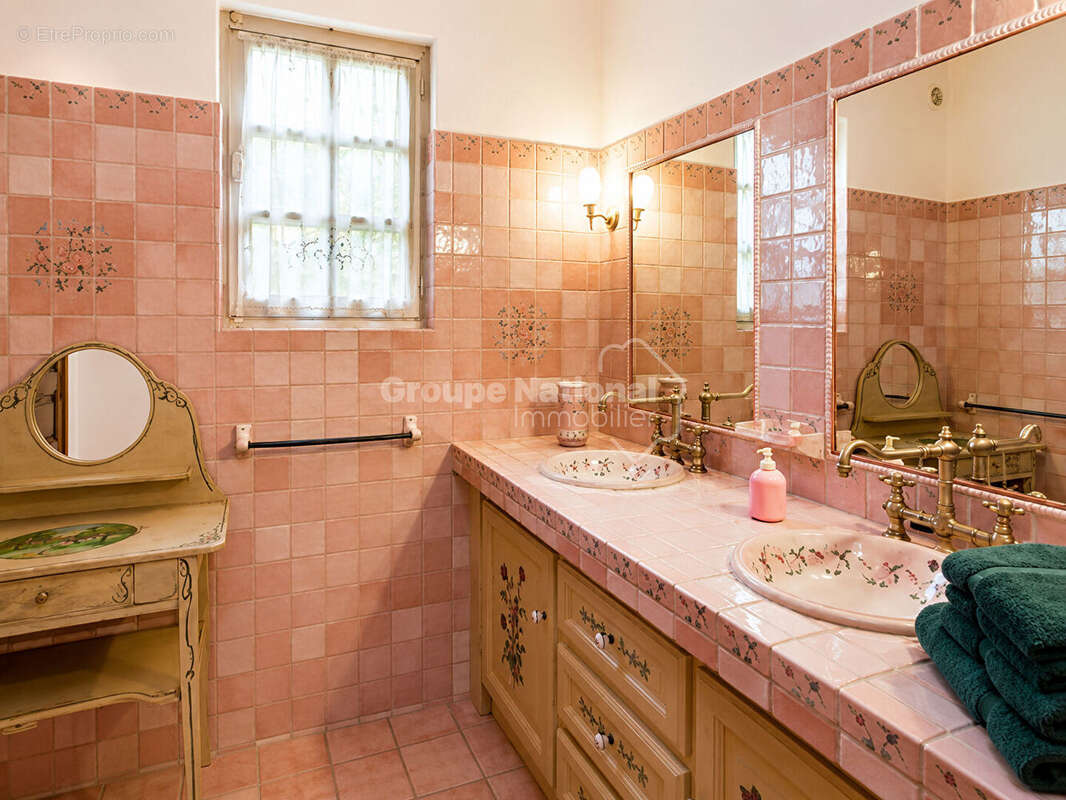 Maison à PIOLENC