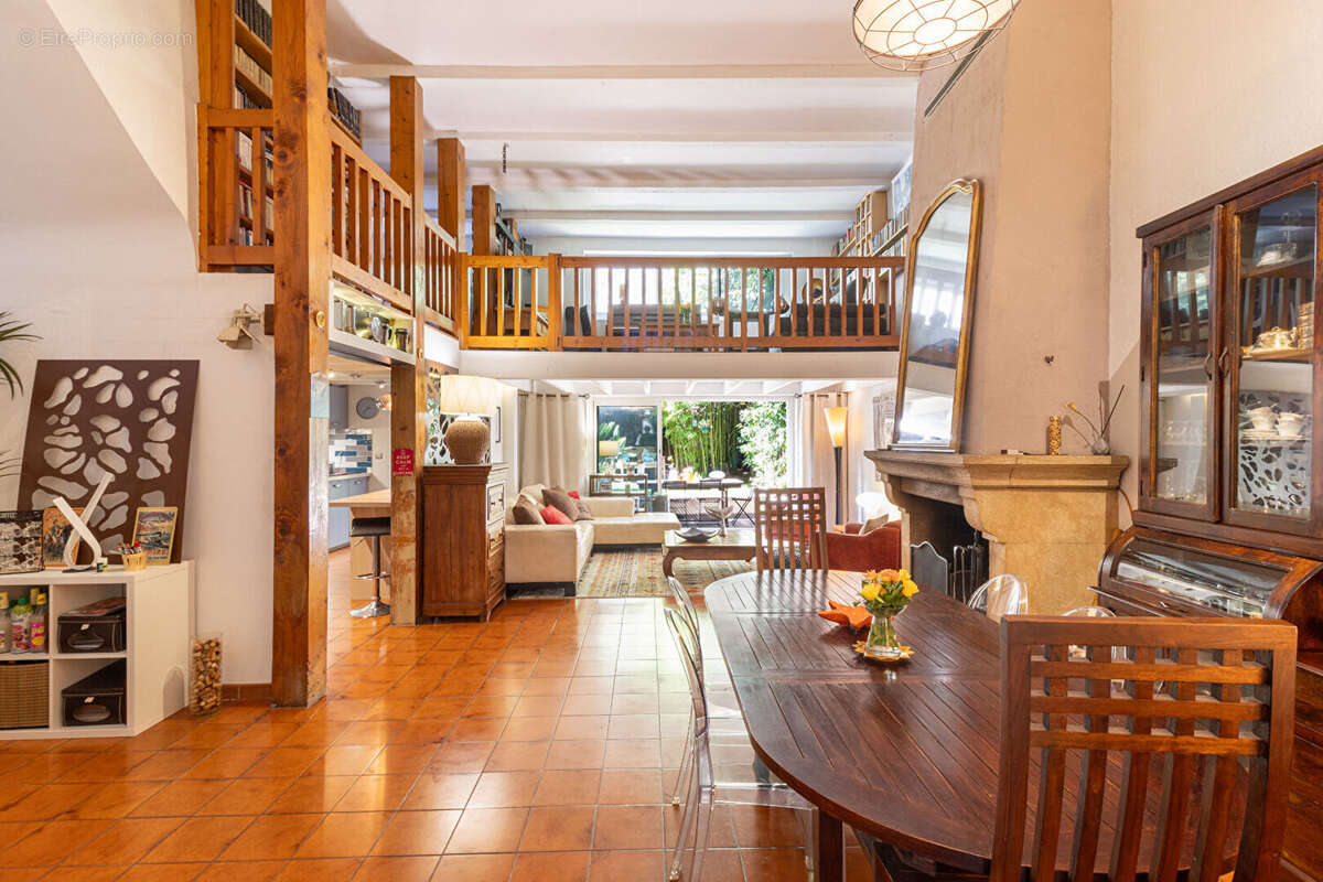 Maison à MARSEILLE-4E