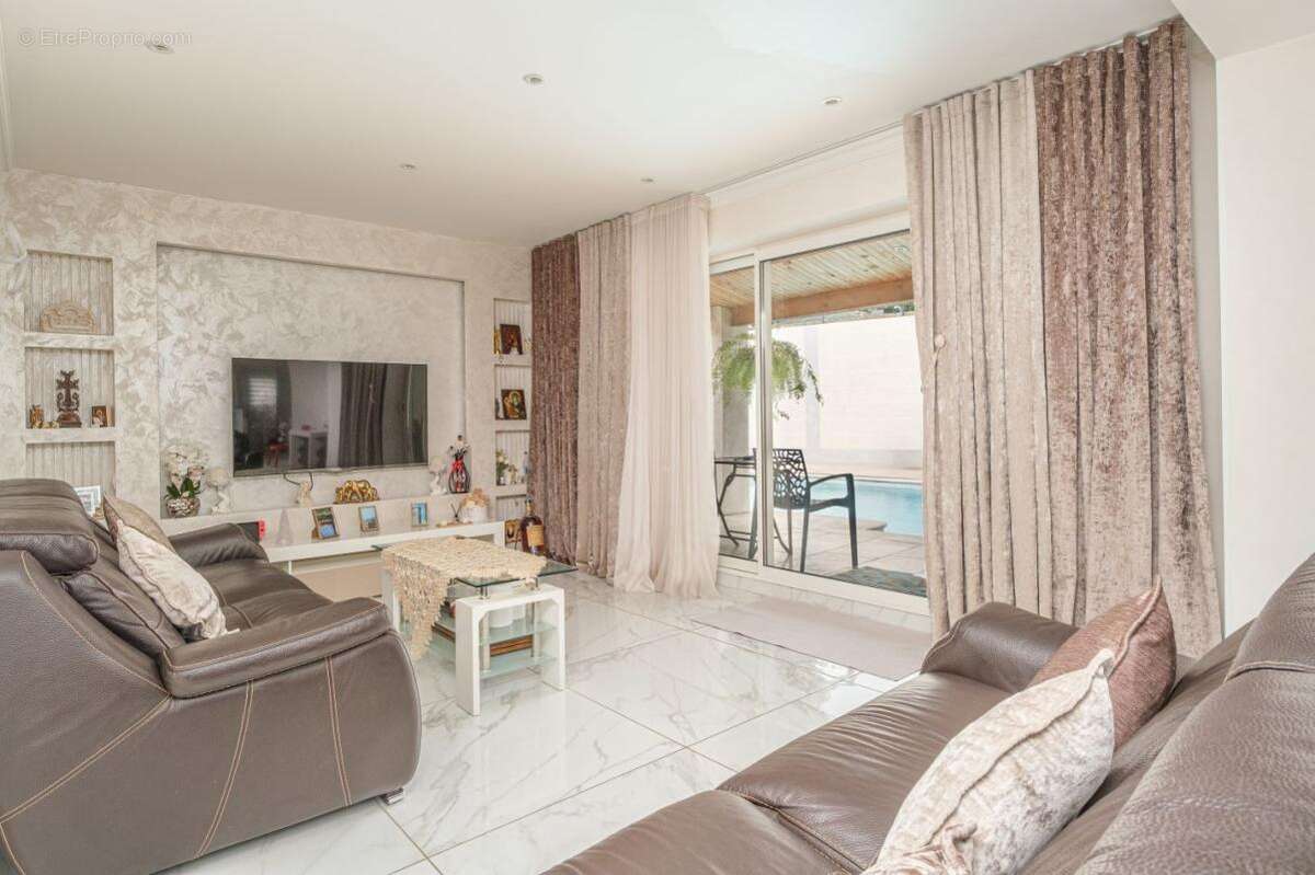 Maison à MARSEILLE-13E