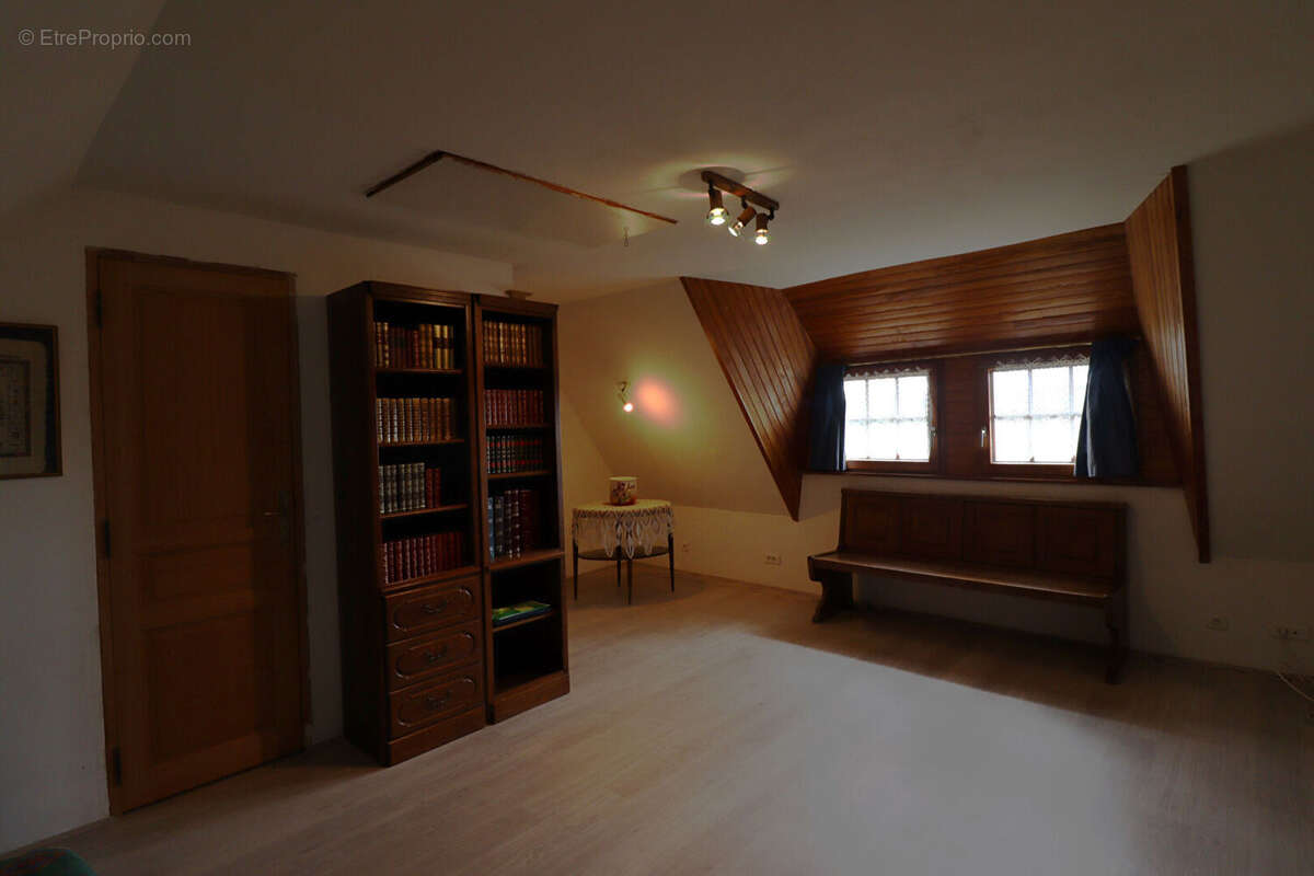 Maison à PEYRELEVADE