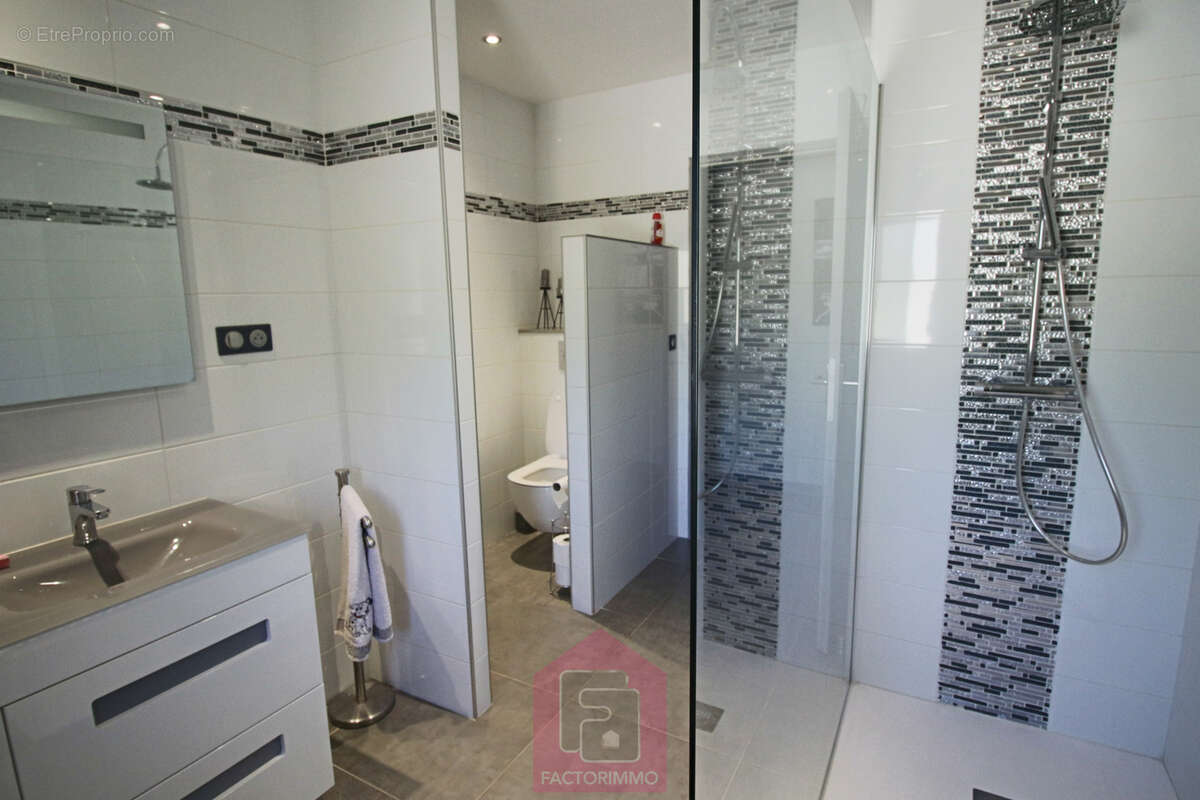 À VENDRE   Belle maison contemporaine de 140 m2 habitables avec vue   15 min de Cahors - photo 18