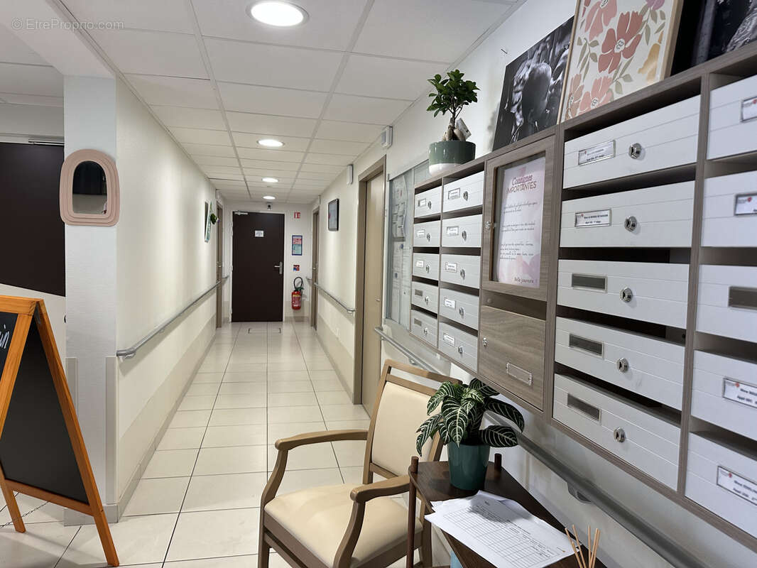Avranches centre résidence EHPA de Tonge, studio de 34.95 m2 loué par DOMUS, idéal investisseur 65000€ FAI - photo 3