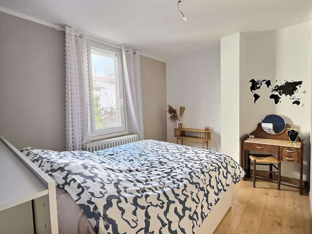 Maison à CLERMONT-FERRAND