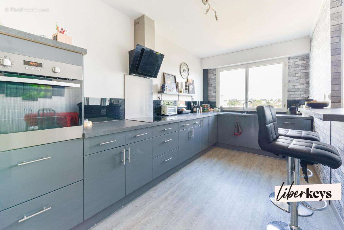 appartement T3 lumineux avec balcon et garage - photo 7
