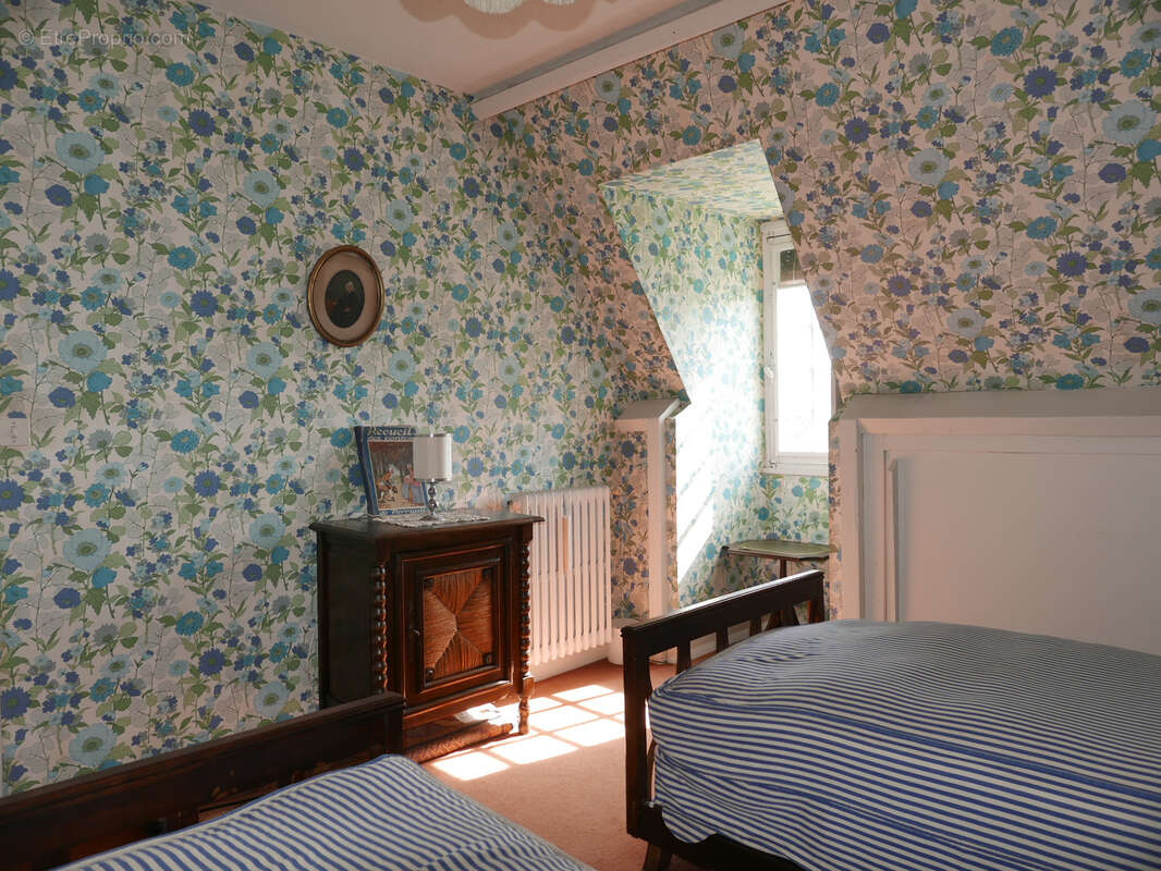 Maison à BEYNAC-ET-CAZENAC