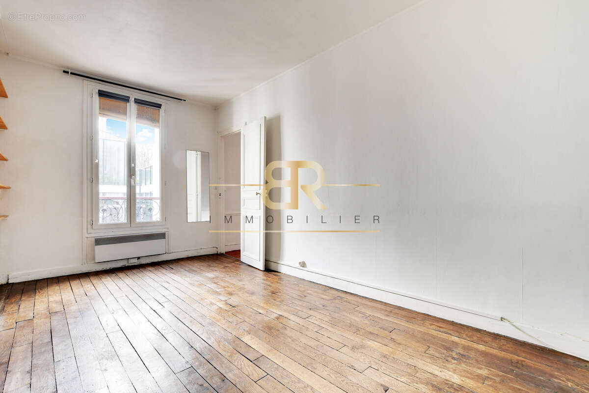 Appartement à PARIS-11E