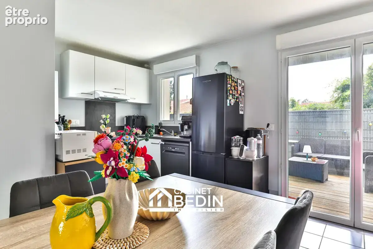 Appartement 3 pièces 63 m² à vendre à Gujan-Mestras (33470) - photo 2