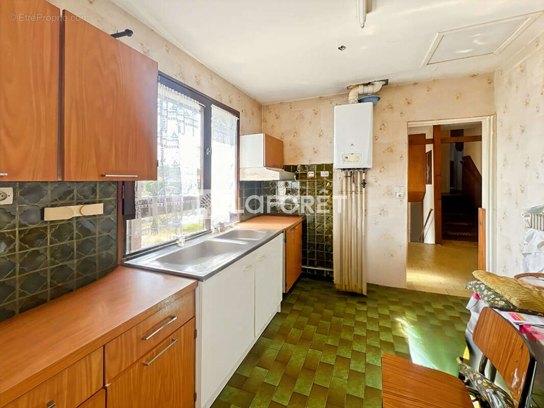 Maison Vayres 100 m² - photo 3