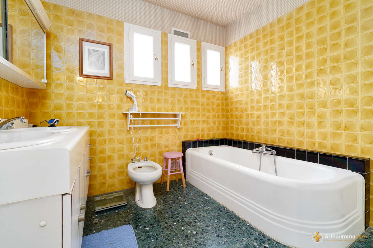 Maison à NEUILLY-SAINT-FRONT