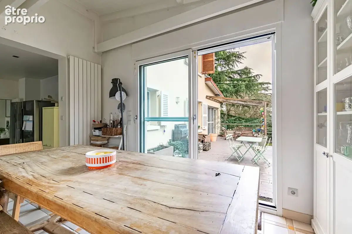 Maison 10 pièces sur un terrain de 706 m² - photo 6