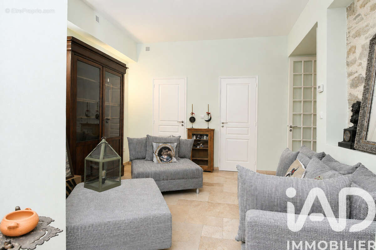 Maison 141 m² à Saint-Maurice-De-Cazevieille  - photo 6