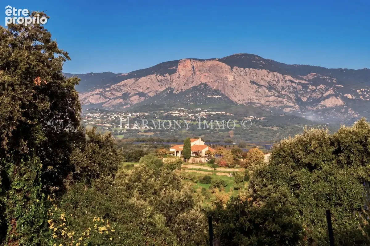 Très jolie vue mer pour ce terrain entièrement viabilisé. LOT 01 - photo 4
