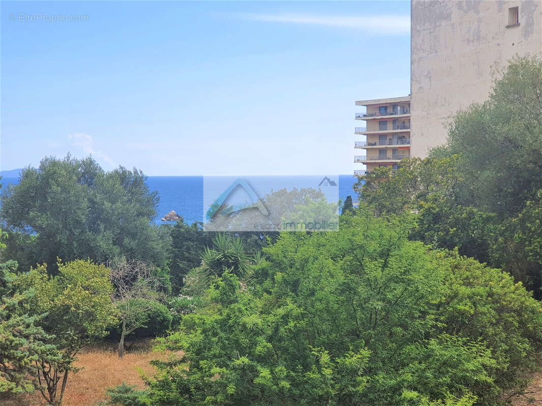 Appartement à AJACCIO