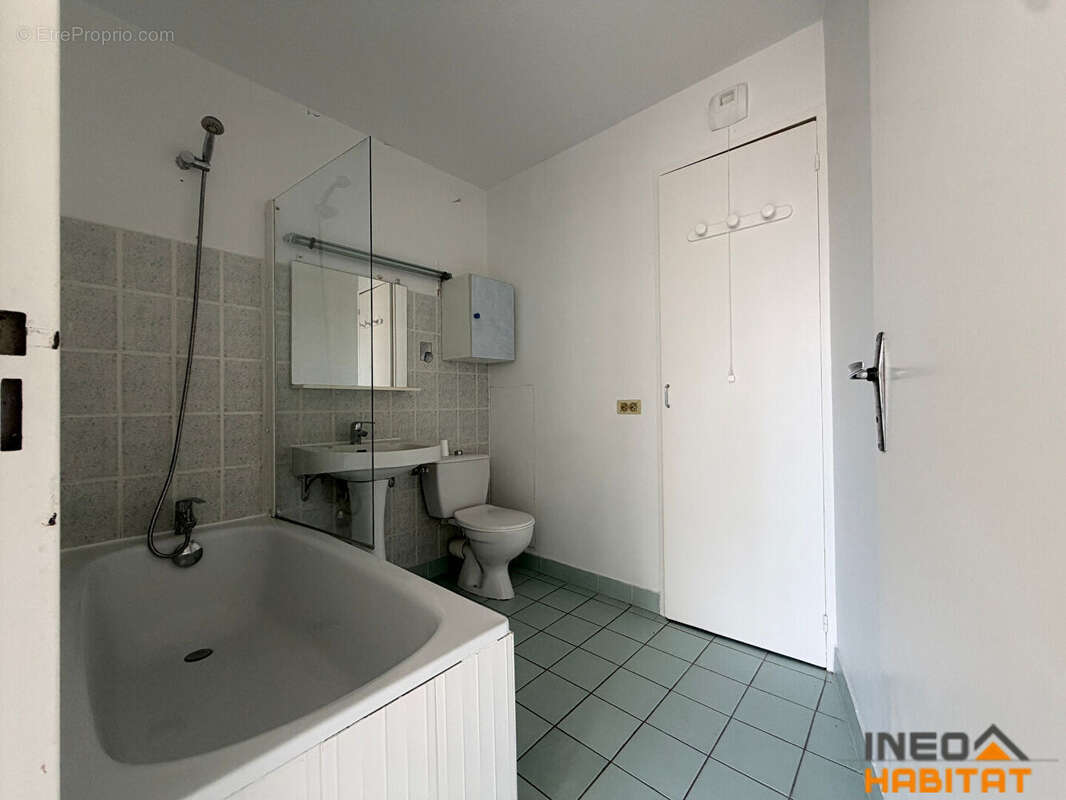 A VENDRE - Appartement Type 2 à RENNES (Secteur Centre-ville) - photo 5