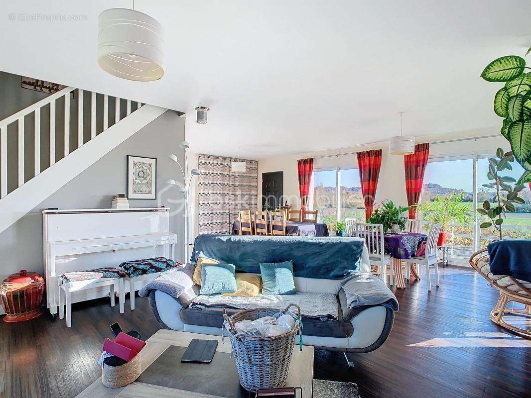 Maison à PERIERS-EN-AUGE