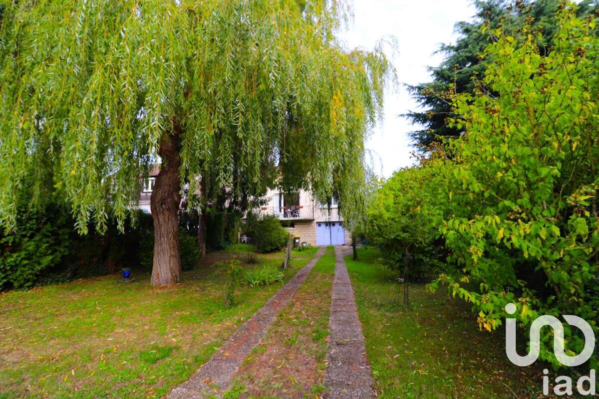 Photo 9 - Maison à SAINT-GERMAIN-LES-ARPAJON