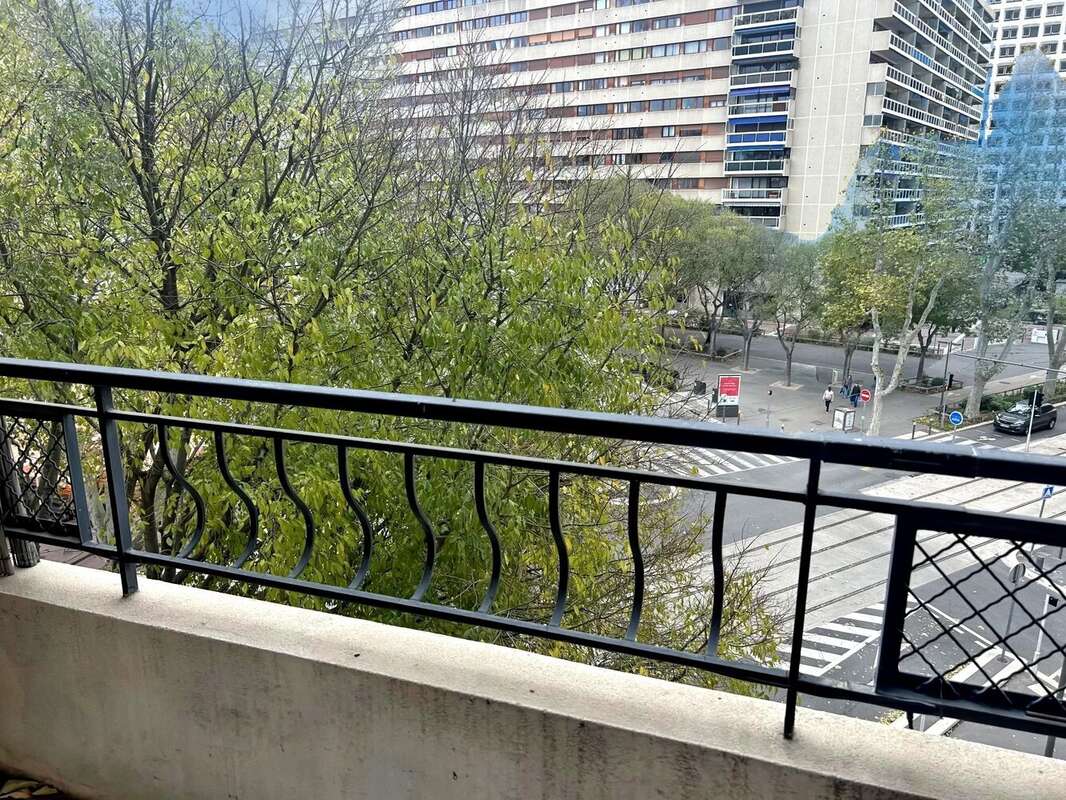 Appartement à MARSEILLE-6E