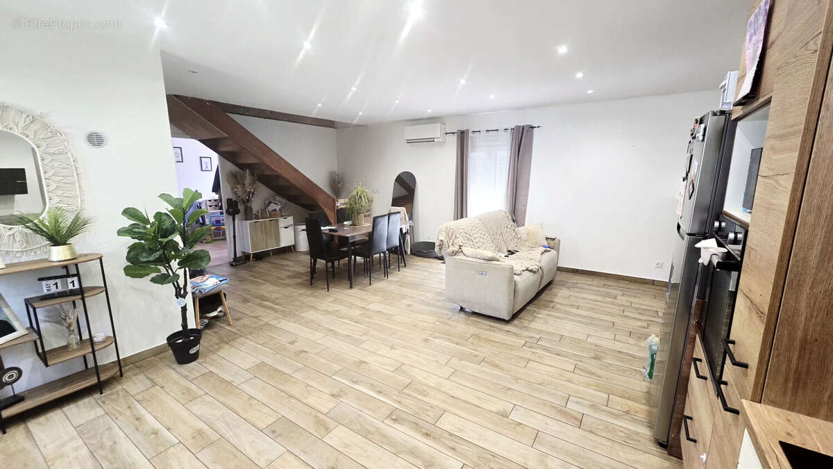 Maison à BOBIGNY