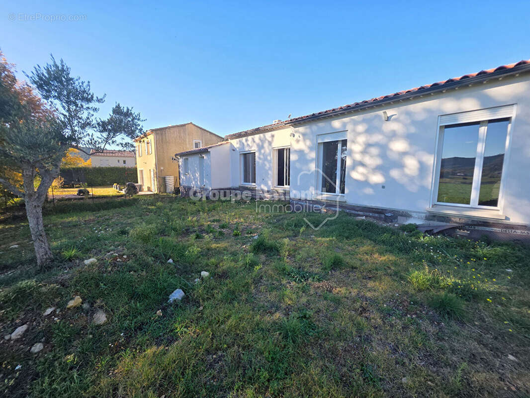 Maison à GREOUX-LES-BAINS